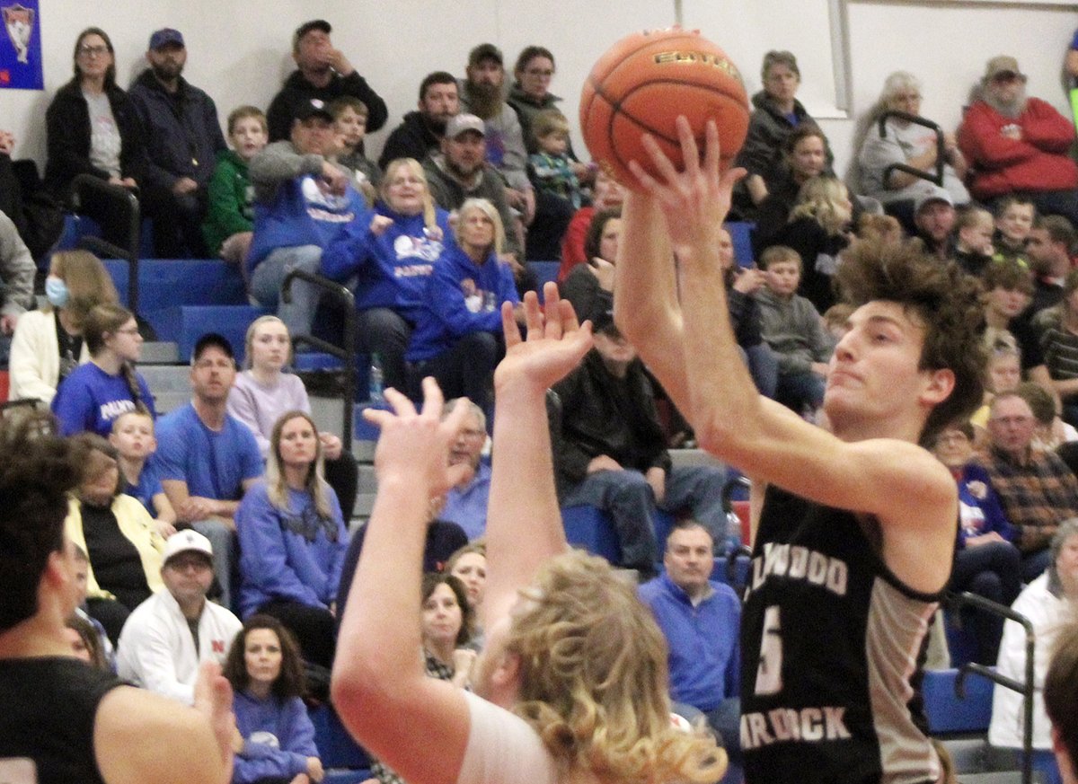 JournalHardin's tweet image. Elmwood-Murdock BBB def. Palmyra 51-48 tonight at Palmyra.
Elmwood-Murdock   12 10 13 16 - 51
Palmyra                          12 10 12 14 - 48