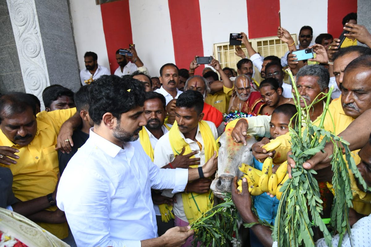 LokeshPadayatra's tweet photo. #LokeshYuvagalam https://t.co/e7r1HT15R0