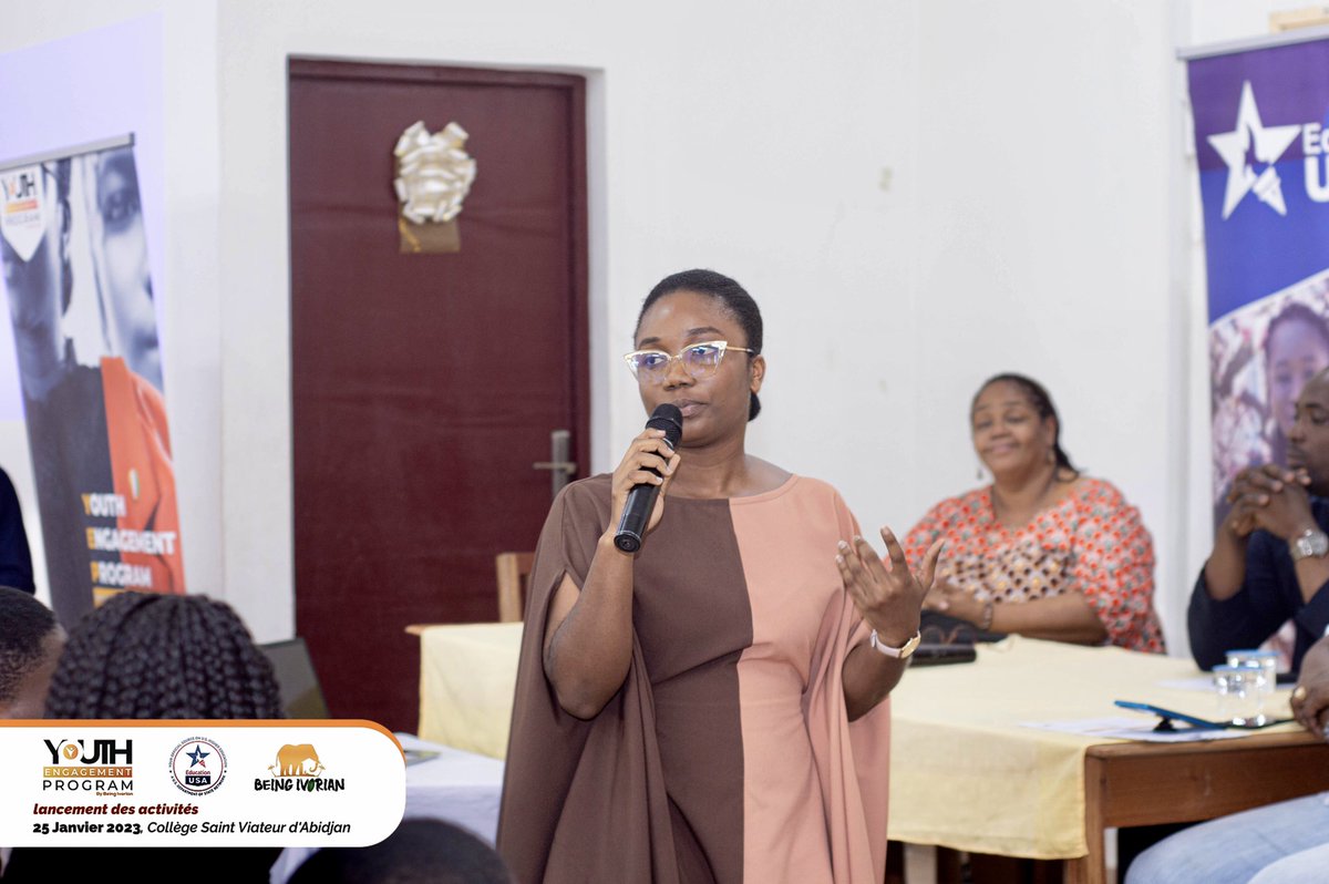 BeingIvorian's tweet photo. Ça y est 🎉 ! 
Nous avons lancé le programme #YEP ( Youth Engagement Program) au collège Saint Viateur d’Abidjan le mercredi 25 janvier 2023. 

Nous rappelons que le programme #YEP vise à développer des citoyens et leaders engagés.

#citoyens #du #coeur #beingivorian #Yep https://t.co/osEFn8yoHC