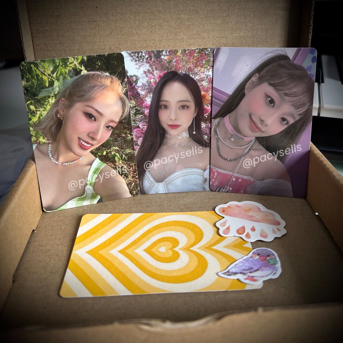 pacysells's tweet photo. hii po @Nichaaali !! tysm po for letting me adopt these flipthat pcs 🥹🫶 vv satisfied na nakauwing safe sina haseul, vivi at chuu tnx to the secure packaging <33
#FromChaaali 💫 https://t.co/zGyFFwvoso