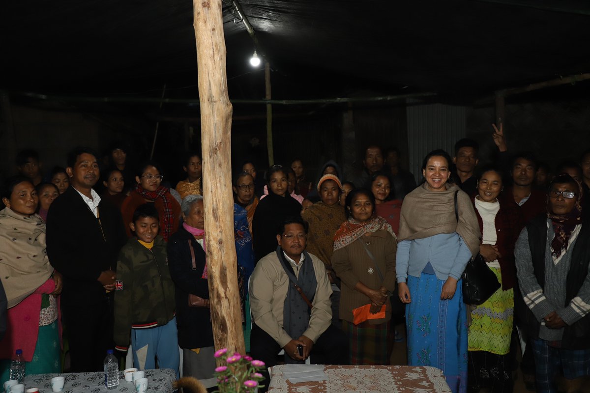 MLwithConrad's tweet photo. Our HCM @SangmaConrad address a public meeting and interacted with the people of Rongi Songital under South Tura Constituency today.
.
.
.
#NPP #MeghalayaWithConrad #ConradSangma #ChiefMinister #PeoplesCM #People #Fulfillingneeds #BestCM #meghalaya #tura #election https://t.co/I6vwCS198S