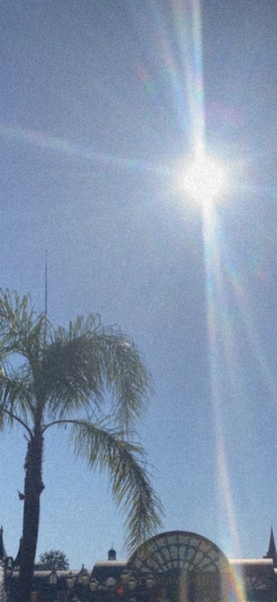 open.spotify.com/track/0QdRie2E…