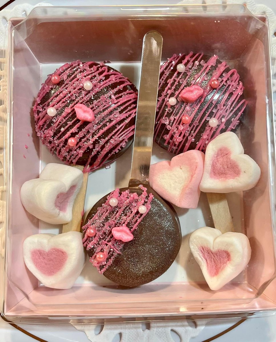 mesandi1969's tweet photo. Let's get #chocolatewasted for #ValentinesDay  #sweettreats #chocolate Milis Chocolate Shoppe on Facebook in #SanAntonio https://t.co/TcgFR2e0PD