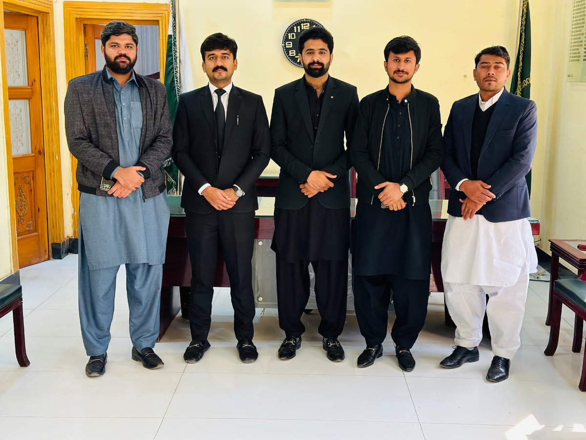 shan_basharat's tweet photo. #District_Bar_Association_Sargodha https://t.co/IPJOrc4e1W