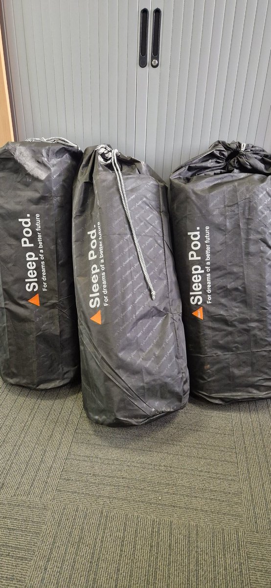 lesleynorfield's tweet photo. Bolton CMHTs and EIT recently received a very kind donation of 5x sleep pods. These are such a fabulous idea. Thank you #sleeppod https://t.co/4is8oruw8e they've already been put to good use.
@GMMH_NHS
#BoltonNCMHT https://t.co/xrGcbpk45f