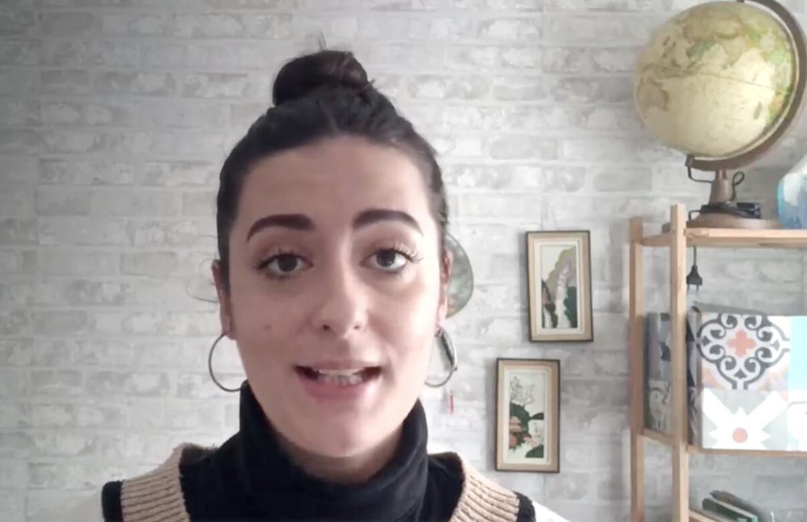 ¿Podrá el enoturismo captar el interés de los turistas de China en esta nueva etapa?

Irene Izarra aborda el asunto en este video:

lnkd.in/dnJBxEcm

<a href="/Herrera_Zhang/">HERRERA ZHANG. Construimos relaciones valiosas</a>  

#Rioja #Enoturismo #Turismo #China #Navarra #Euskadi #PaísVasco #BasqueCountry #Oportunidades