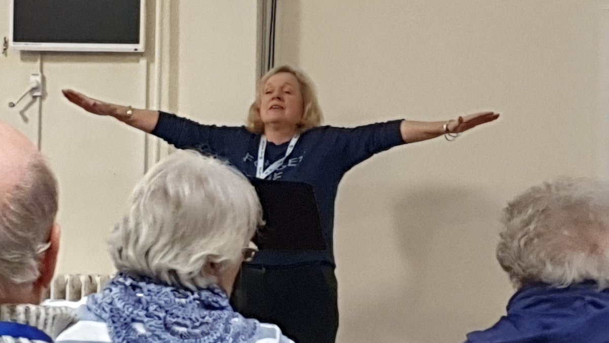 DaringtoDream5's tweet photo. What an inspiring evening last night with @FMNChorus in Penarth! Forget Me Not Chorus bring the joy of singing to those living with dementia. #Lleswyl2023 features their amazing work. #free #inclusive #livestreamed
📆 Friday, 17th February
🕖 7.00pm
🎟https://t.co/MyXqMzXv5T https://t.co/2dIsa73j8n
