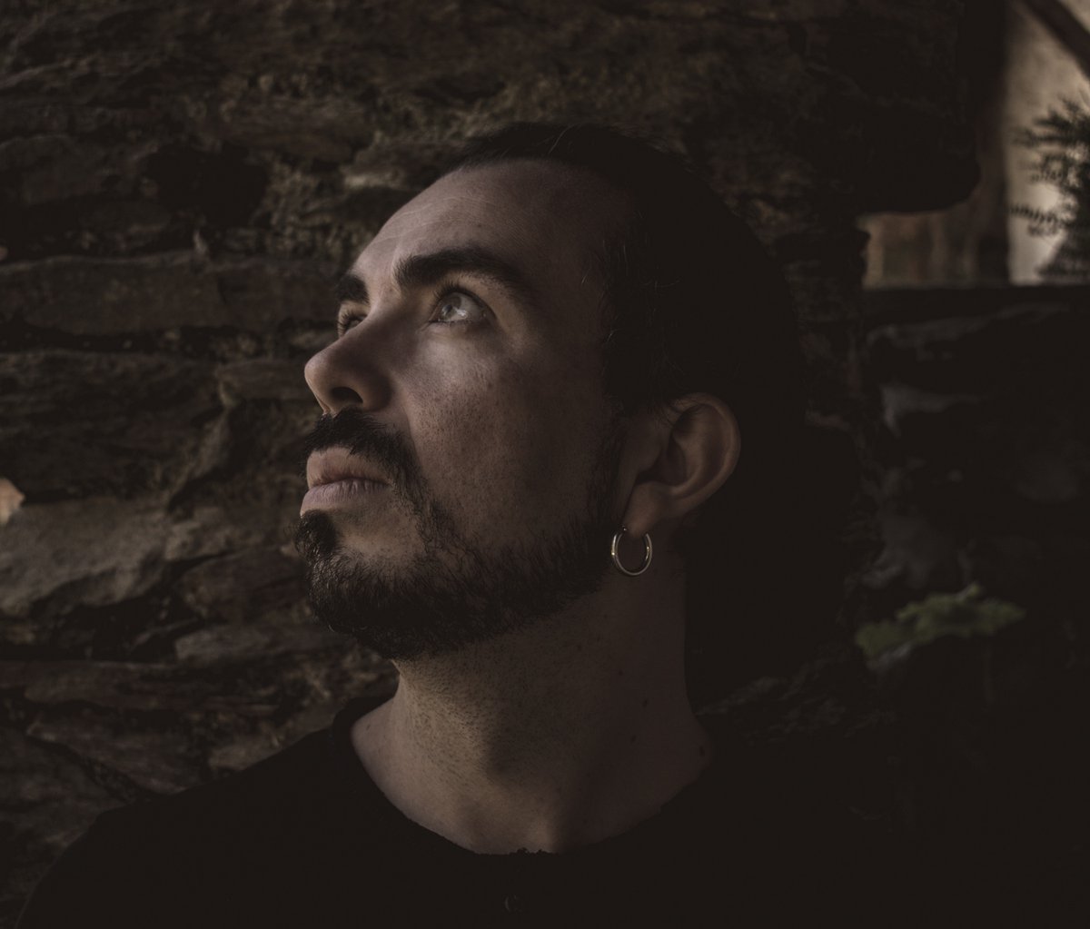RecCollMag's tweet photo. #DavideRonfetto Enlightening Nights, Darkening Days,
with #ColinEdwin (ex-#PorcupineTree), #HeatherFindlay (#Ayreon), #EdmondoRomano (#PFM) is out via Luminol. https://t.co/tZh3Z2CXad
