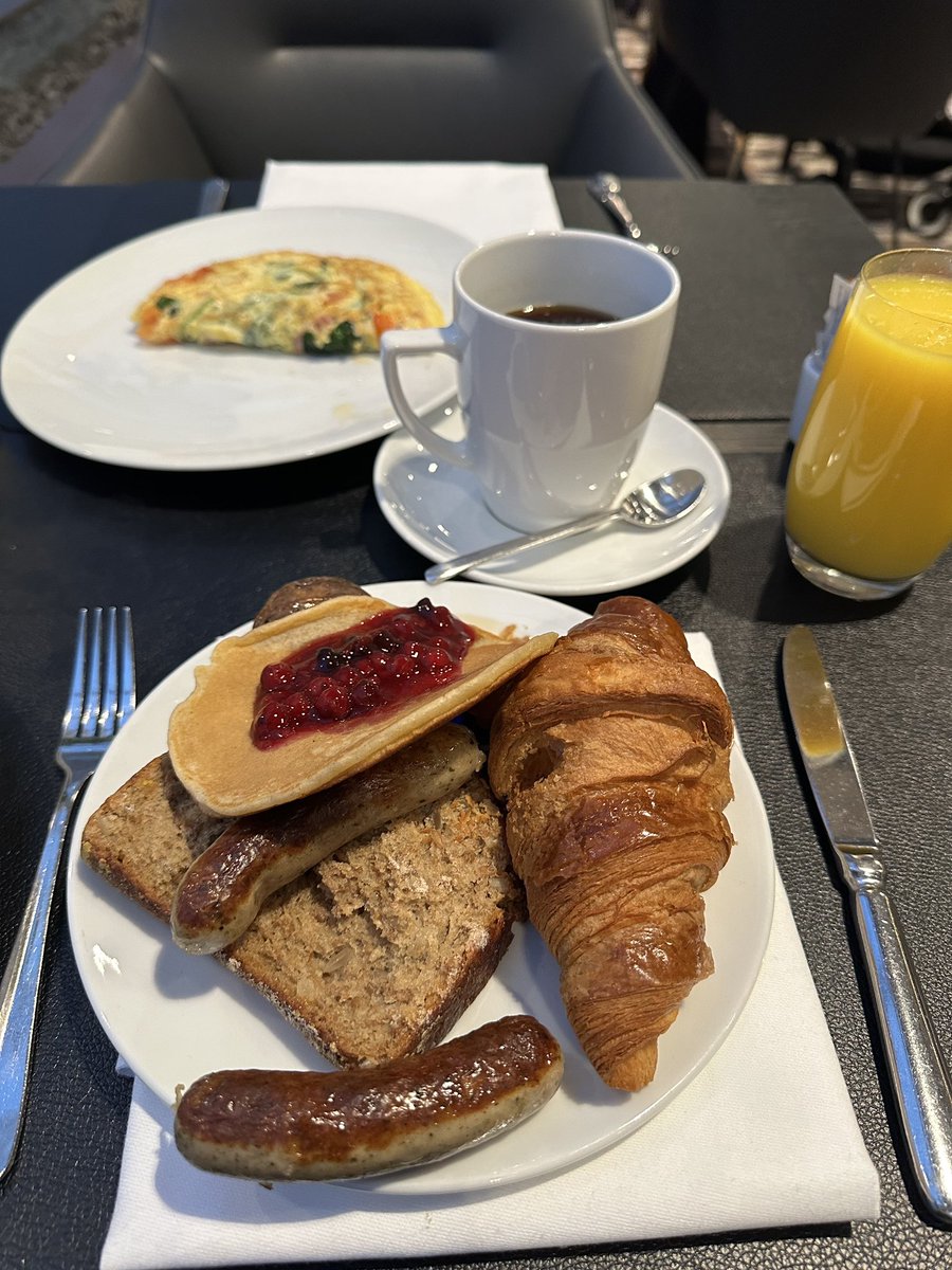맛있는 거 왕창 먹구 와 ❤️