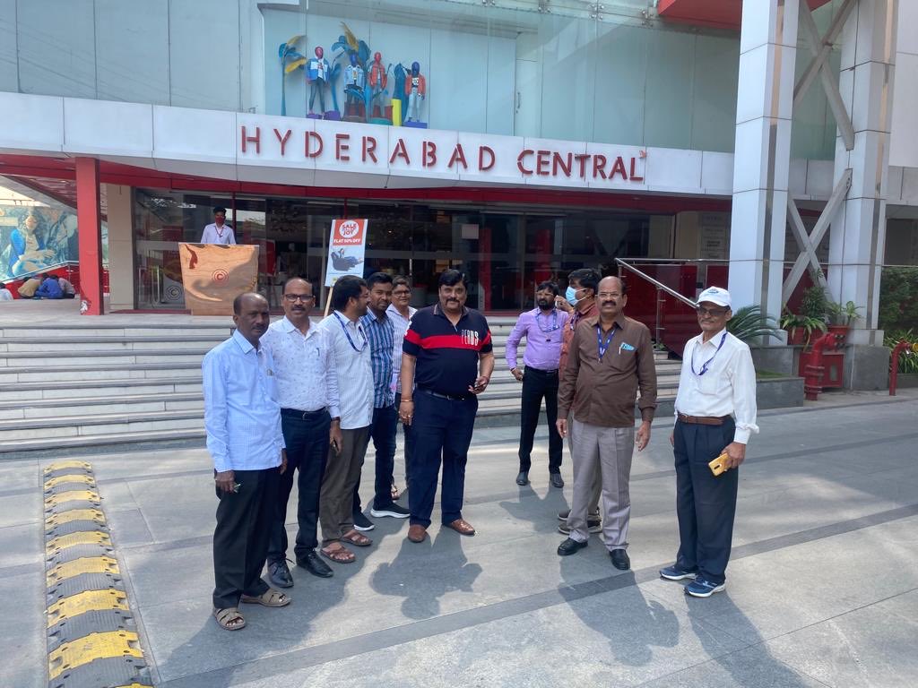 Sir Hyderabad central Panjagutta inspection &amp; verification the premises along with constituted committee ACP-17, AMOH-17, DE, AMC s &amp; their representatives regarding property tax court case disposal in Khairatabad circle byDc-17