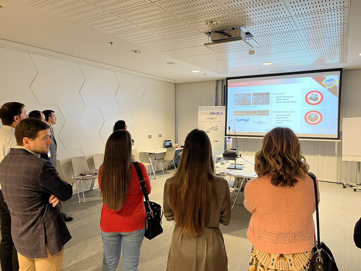 jmmoreiras's tweet photo. Y comenzamos con los talleres desde primera hora!!!! #COMPLAC3. @Maria_MartinG @xonniaa @JorgPalazuelos @helenatmCARDIO @gbastoscardio @EstefaniaFdezP3 https://t.co/iWdlS973AI