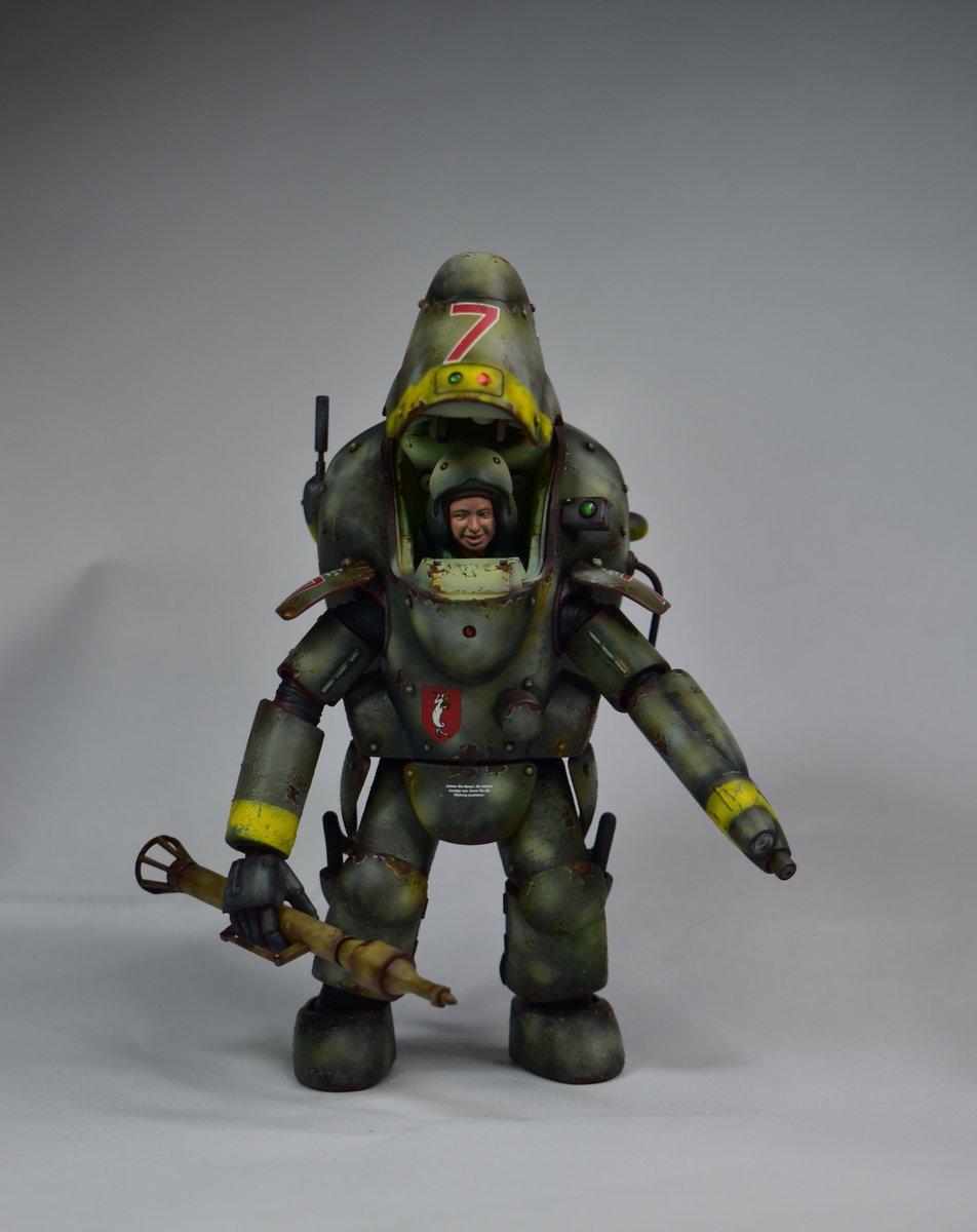 MiniaturesShawn's tweet photo. WIP shots to help me spot stuff to improve on in subsequent steps. #MaschinenKrieger https://t.co/AEbqsNaPnv