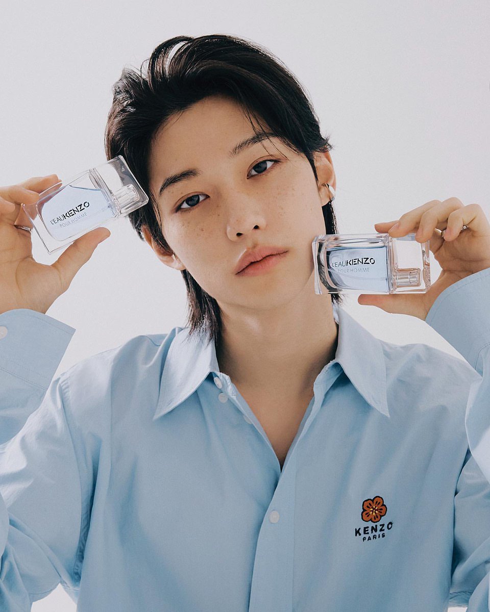 marileelix's tweet photo. :¨·.·¨:
 `·. My lover
 he is so pure and gentle 😭😭😭
#StrayKids #FelixLee #Felix #LoveSTAY https://t.co/Na8Nj5GDdG
