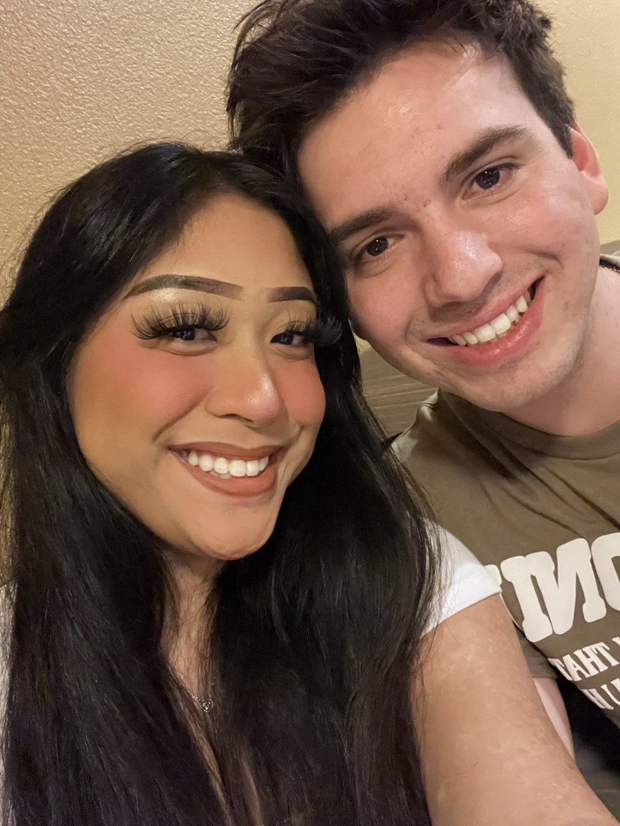 vxtoriale's tweet photo. my sweet bday boy👩🏽‍❤️‍💋‍👨🏻 https://t.co/18uliEqWwY