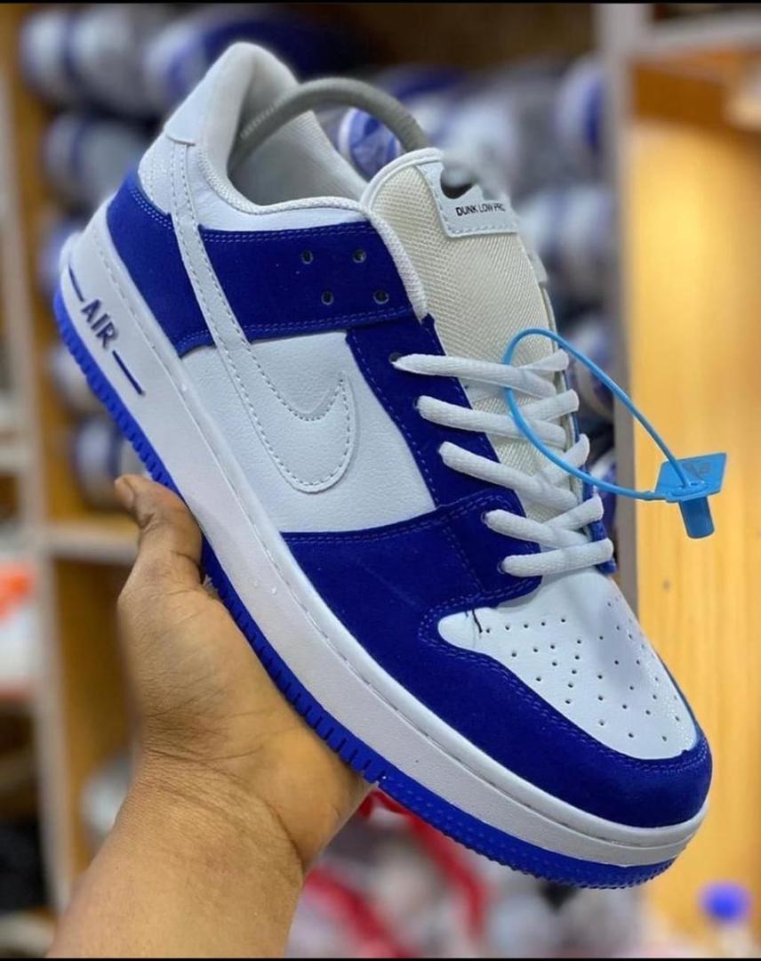 TONTE01's tweet photo. 13k each 

We are giving massive discounts on all sneakers💯💯 
Chat us on WhatsApp to shop for less
https://t.co/xp7Ns3aVXs

View our catalogue to view more designs🔥🔥
https://t.co/Z33FfZxKT8 https://t.co/HcBFnaSFNu