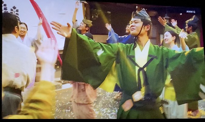 724Sioya's tweet photo. 大河ドラマ「どうする家康」に一瞬ですが、映っていました。

次回再放送は28日の土曜日13時5分〜です！

#大河
#大河ドラマ
#どうする家康 https://t.co/BJxEapaURi