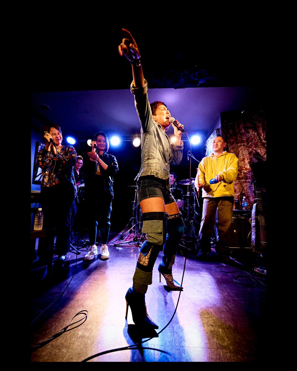 TinaLadySoul's tweet photo. 🫵🫵🫵💕
Photographed by @takuyainoue___
#Tina #LIVE #4tops #tokyo #livephotography #singer #singerslife https://t.co/jwChcl15Io