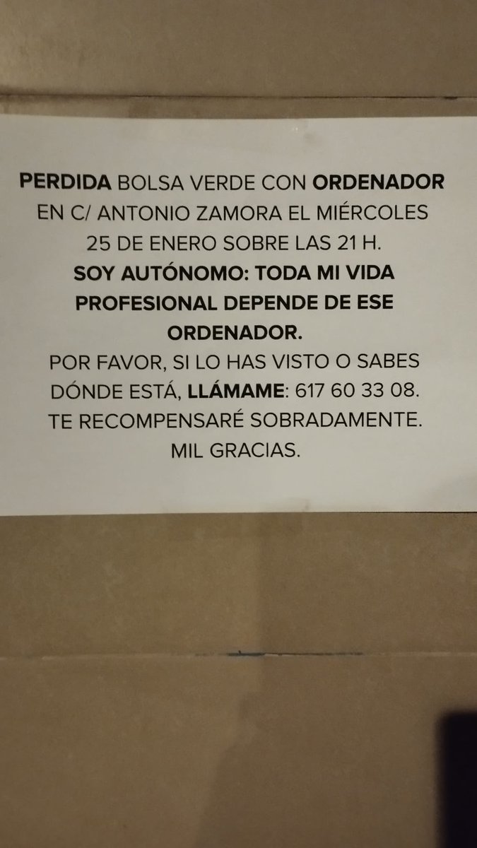 Nunca he hecho esto pero por un buen amigo merece la pena probar. Twitter, a ver si lo conseguimos. #Madrid