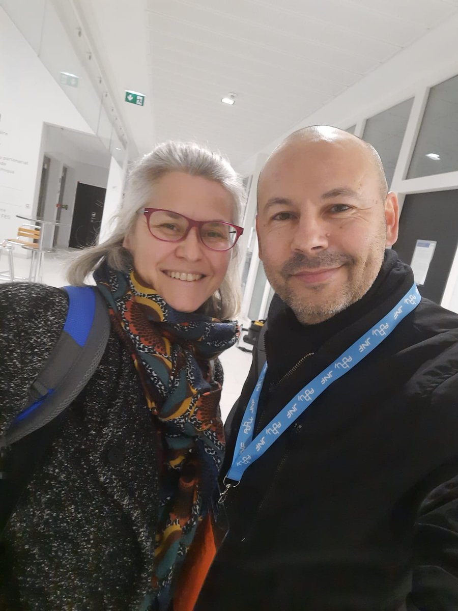 GuardiolaAmelie's tweet photo. Les #JNF2023 servent aussi à ça ! Retrouvailles 20 ans après entre collègues. De la @laBnF à @Biblio_amu pour Jean-Charles et la BU de la Rochelle pour Carine. 🥳 https://t.co/6e2ygSLRAe