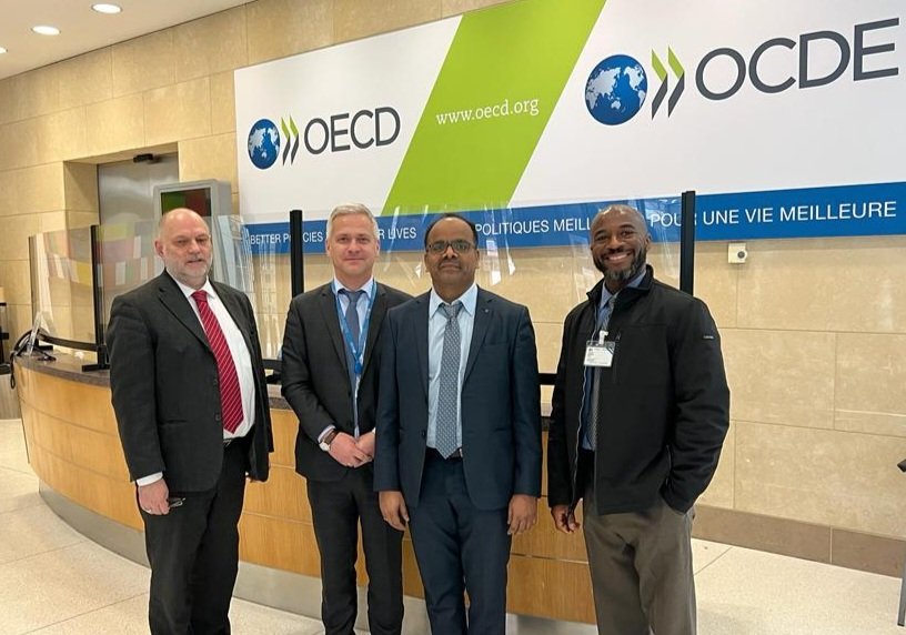 ISTAseedtesting's tweet image. .@ISTAseedtesting President, Vice-President &amp;amp; Secretary General meet today with @OECDagriculture Seed Schemes Manager to discuss further topics of collaboration in the area of seed certification &amp;amp; #ssedtesting
#ISTA #seedquality #seedtest