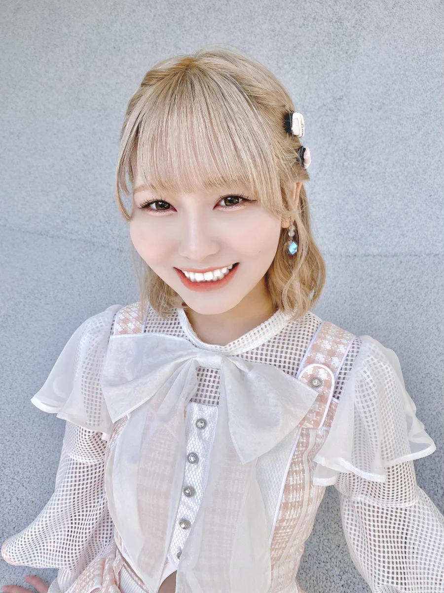 ＝LOVE 大場花菜 直筆 生写真 この空がトリガー コメあり Fne0vczaIAAh3KB?format=webp&