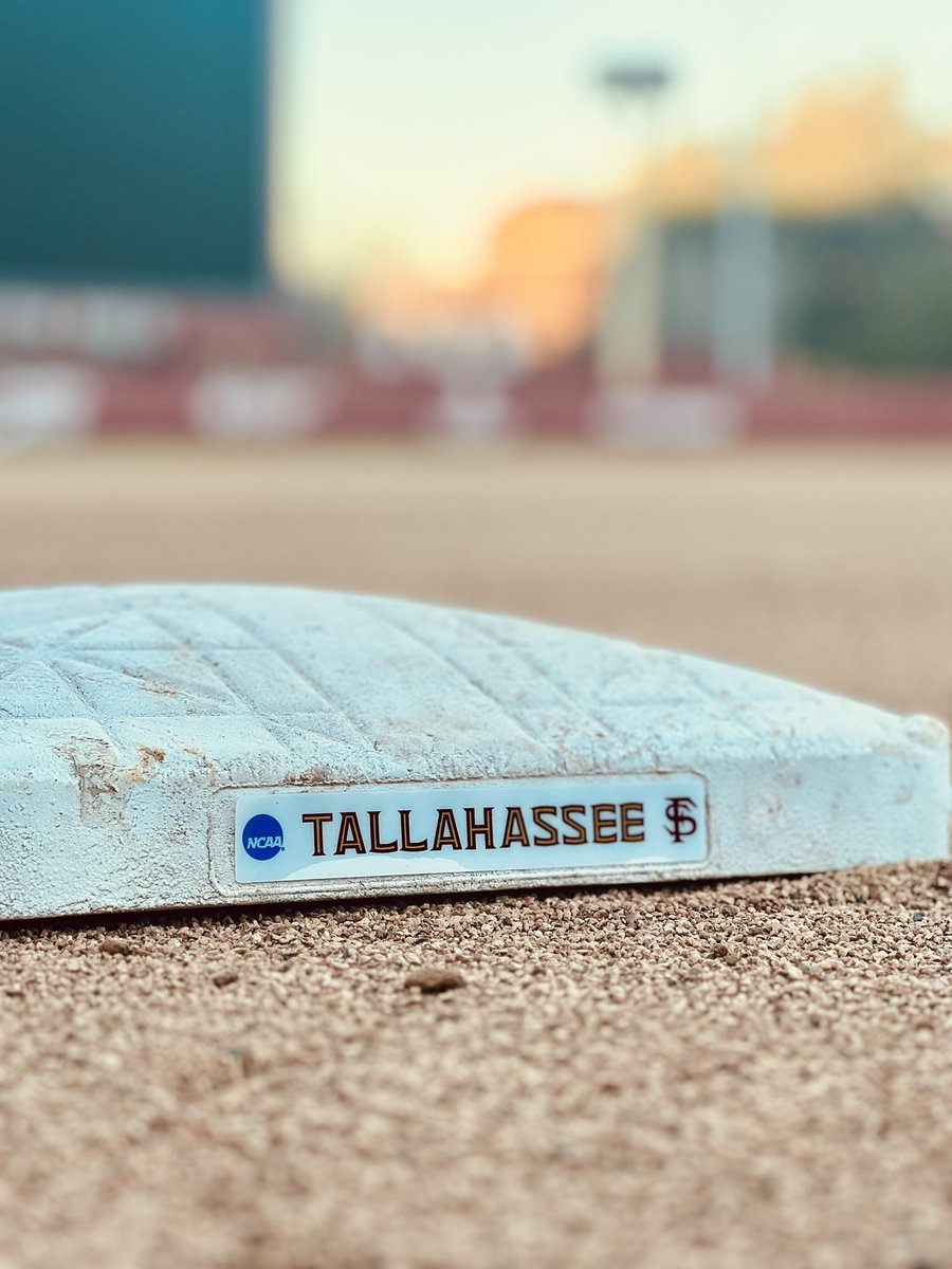 First full-squad practice.

Tallahassee love.