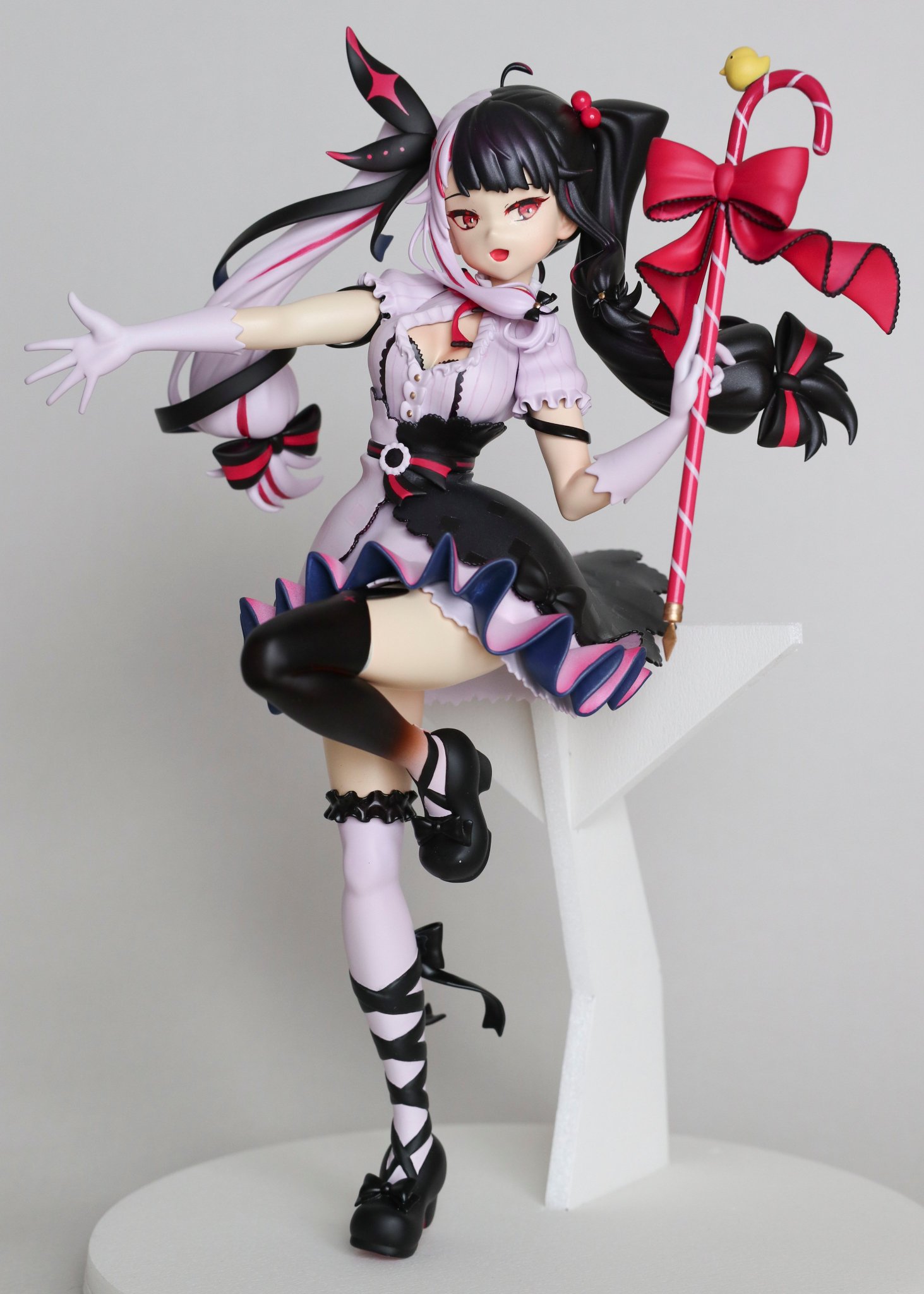 夜見れな 1/7スケールフィギュア 夜見れな 1/7スケールフィギュア – フィギュア通販はFURYU HOBBY