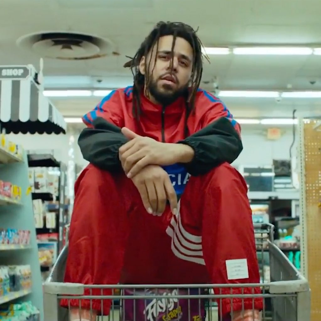 iamBoi_Drew's tweet photo. Day 12 of posting @JColeNC quotes till his Birthday.
“You need a n*** that you know is not gon' run his mouth
You need a n**** when he done probably gon' put you out”
#JCole
#January28th
#planez
#Jeremih
#Dreamville https://t.co/AqW2M6CD2u