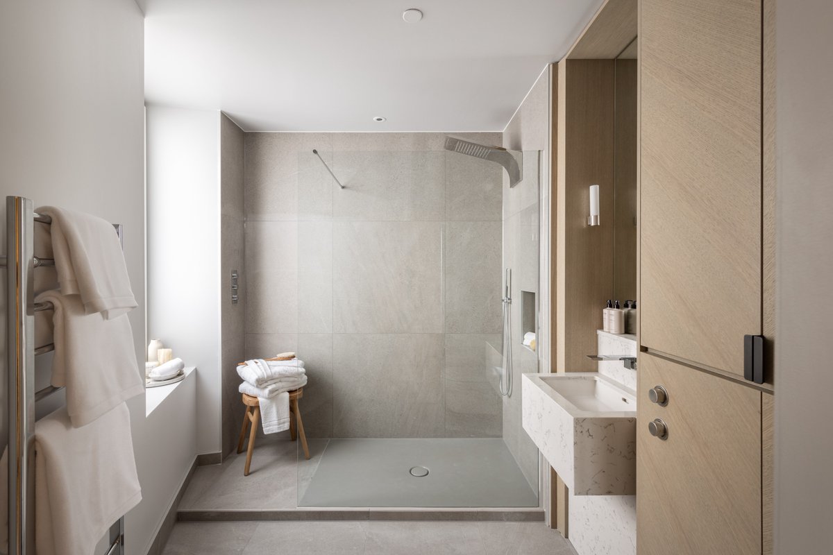 Spectacular homes in an unbeatable location. Fitzjohn's in Hampstead redefines later living, with exceptionally designed spaces and wellness facilities.

Book your private viewing today:
📱 020 7980 8741
⌨️ fitzjohns@lifestory.group