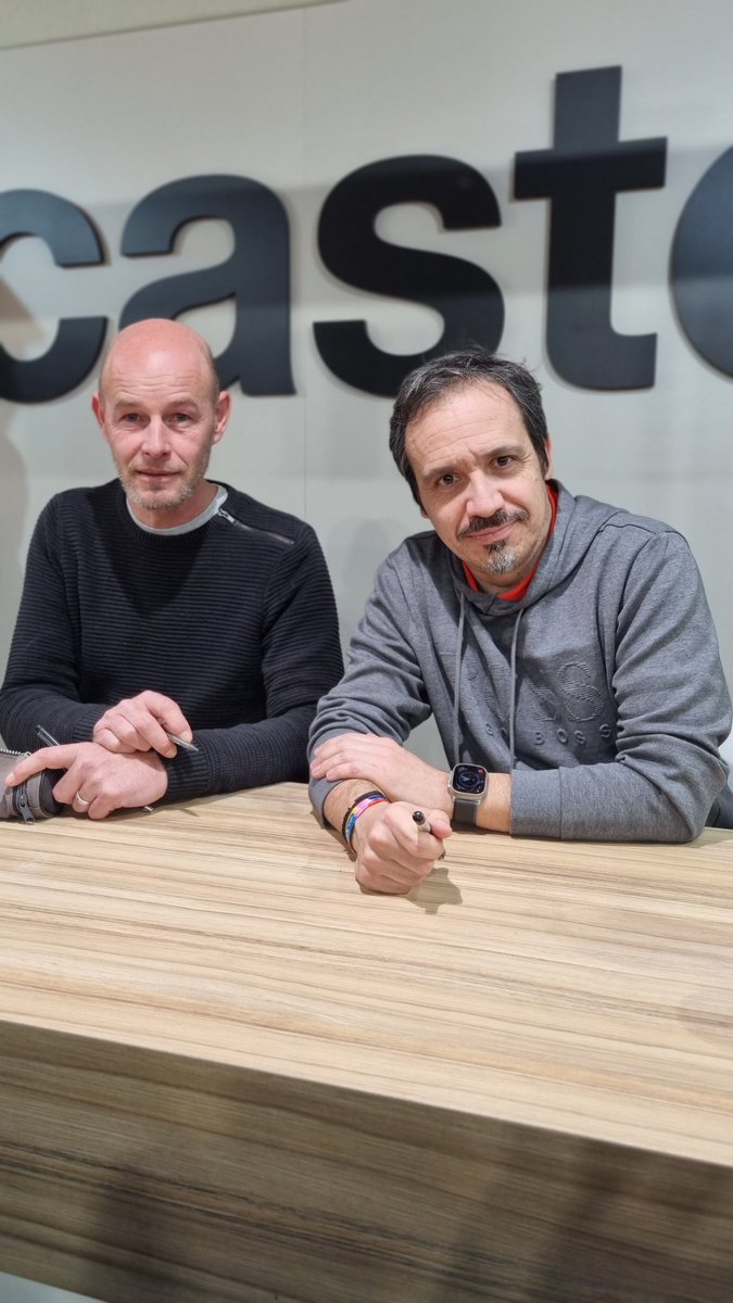 CastermanBD's tweet photo. Rencontrez Alexandre Astier et Steven Dupré, dessinateur de la BD Kaamelott, jusqu'à 18h sur notre stand MB-28 
@bdangouleme @AAstierOff @Kaamelott_tweet https://t.co/hg23gC8fGn
