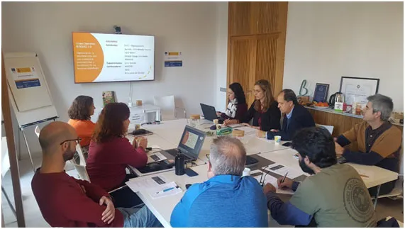 Forman parte de #GObosques3_0:
<a href="/PEFCSpain/">PEFC España</a> 
<a href="/agrestascoop/">AGRESTA S. Coop.</a> 
<a href="/incamedio/">INCA Medio</a> 
Entidade Galega Solicitante da Certificación Forestal
PRADIFIR S.L.
ARACERT
<a href="/Grupo_Ence/">Ence</a>
<a href="/GobAsturias/">Principado de Asturias</a>
<a href="/uniovi_info/">Universidad Oviedo</a>