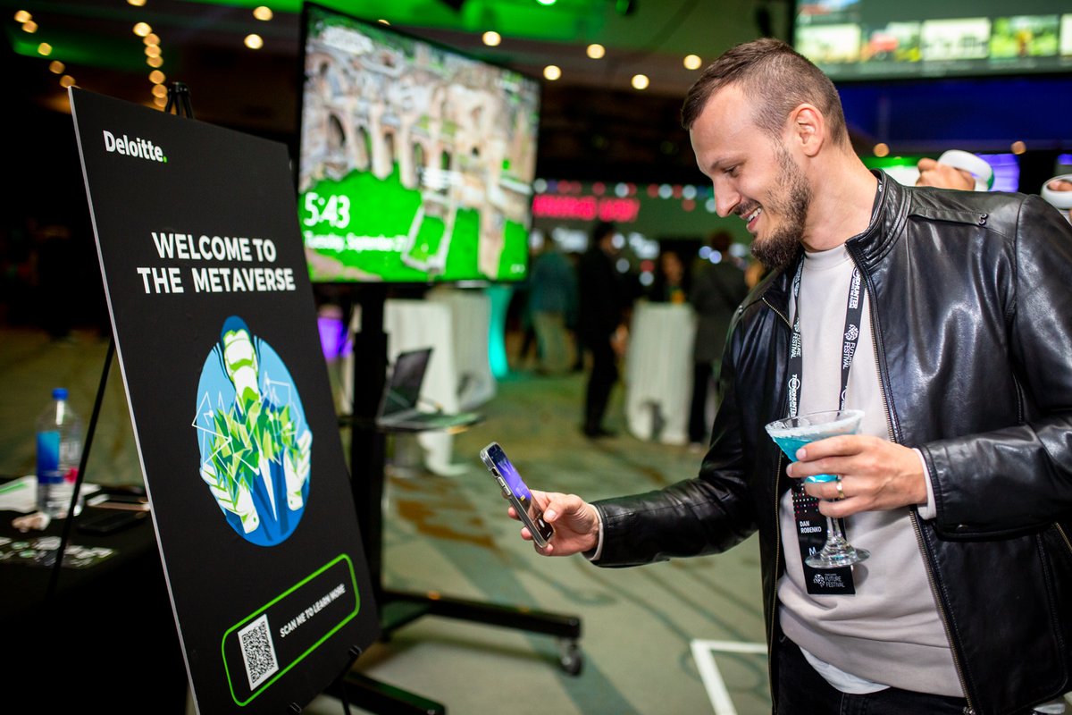 trendhunter's tweet photo. @Deloitte was a proud sponsor of #FutureFestival and brought the #Metaverse to life with #virtualreality at our #FutureParty. Secure your tickets if you would like to participate in any of our upcoming events: https://t.co/QJ8snu4bLd https://t.co/lJHYfYB4IV