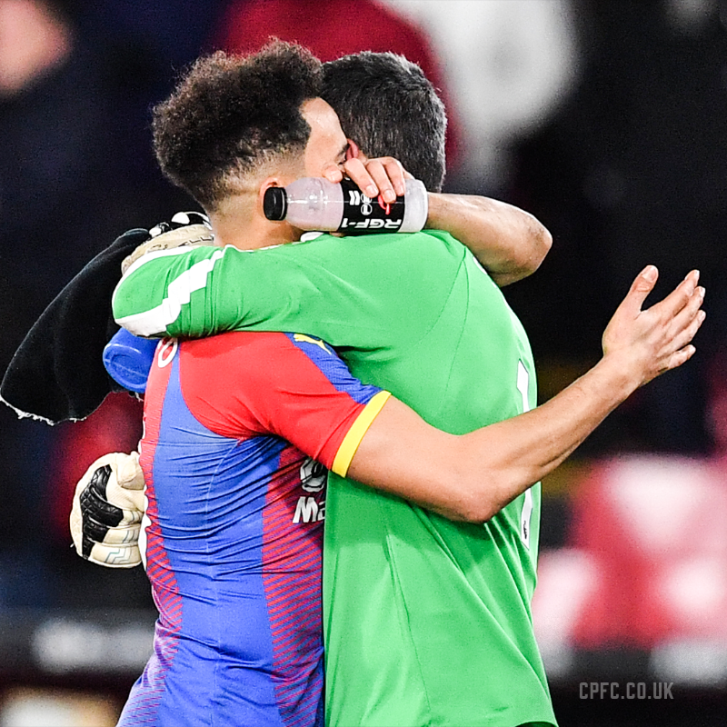 CPFC's tweet photo. #OnThisDay in 2019 we beat Spurs 2-0 in the @EmiratesFACup 😍

It was also Julián Speroni's final game for Palace ❤️💙

#CPFC