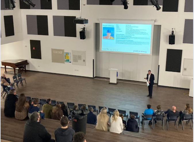 Careers in the Energy Sector – “Inspiring the Next Generation”
The SPE Aberdeen School Career Guidance and Energy Institute AHI team were back in action on 24th Jan at the new Inverurie Academy discussing possible Energy career options with hundreds of pupils and parents.