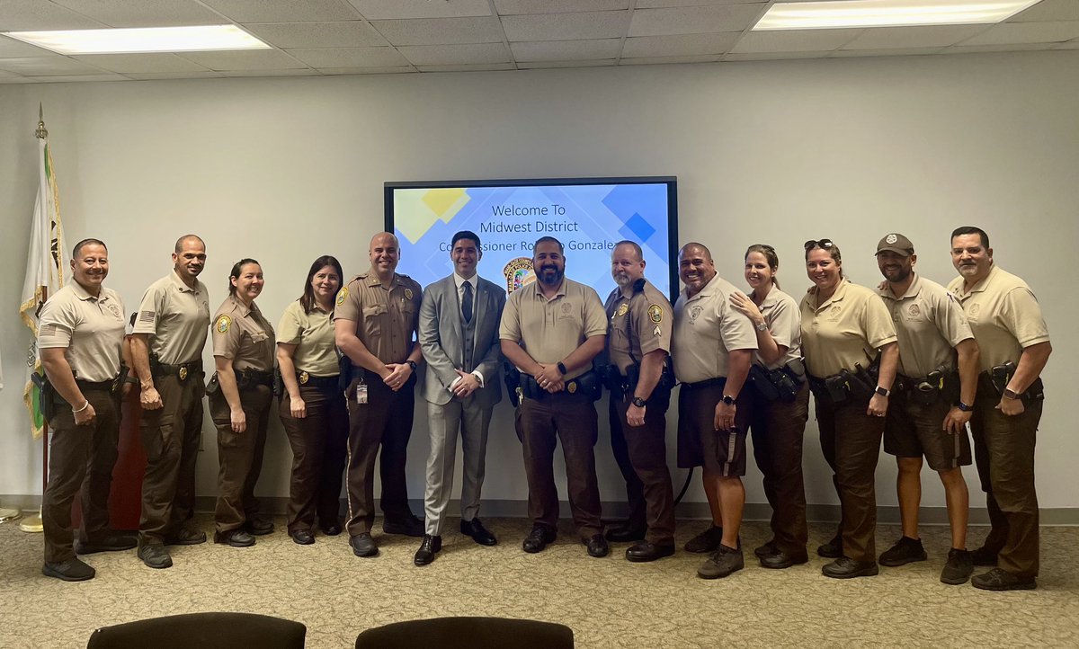 MiamiDade Police on Twitter "Thank you, Commissioner RobJGonzalezFL
