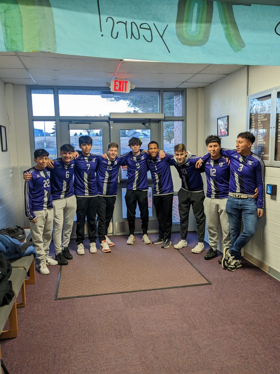 BEastBoysSoccer's tweet photo. Had some BEast Boys Soccer players welcoming and getting Belleaire Elementary students pumped for Friday this morning! Thanks @BLPanthers1 for having us! https://t.co/LFVW9AV8nE