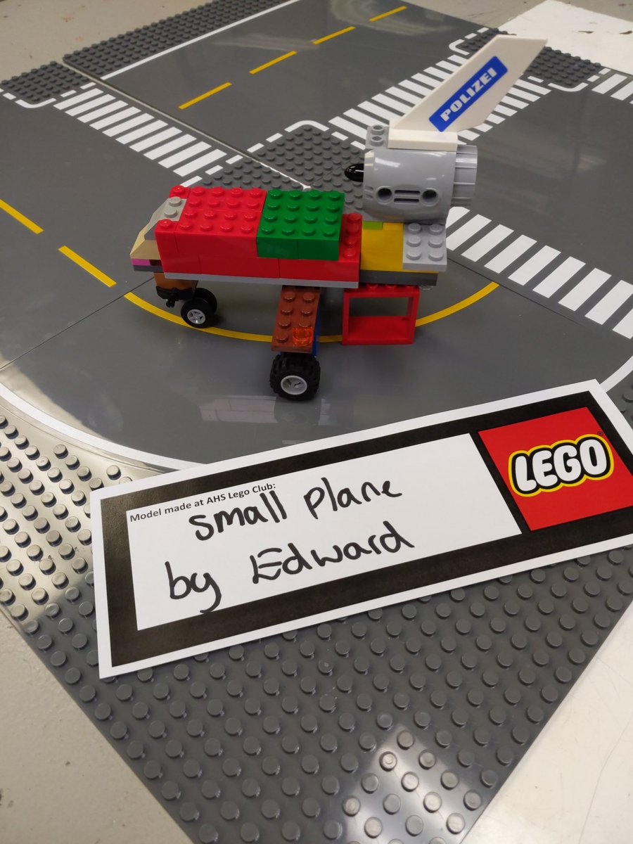 AHSLegoClub's tweet photo. The next model... A small plane https://t.co/aEipguexXP