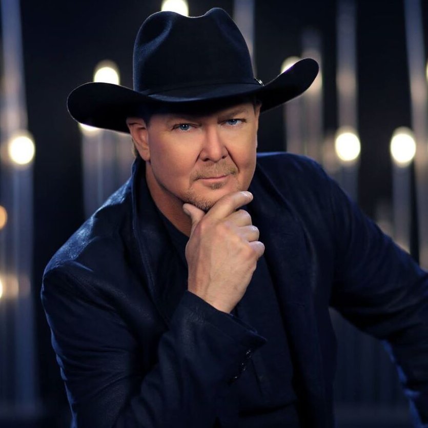 Happy Birthday To Tracy Lawrence! 