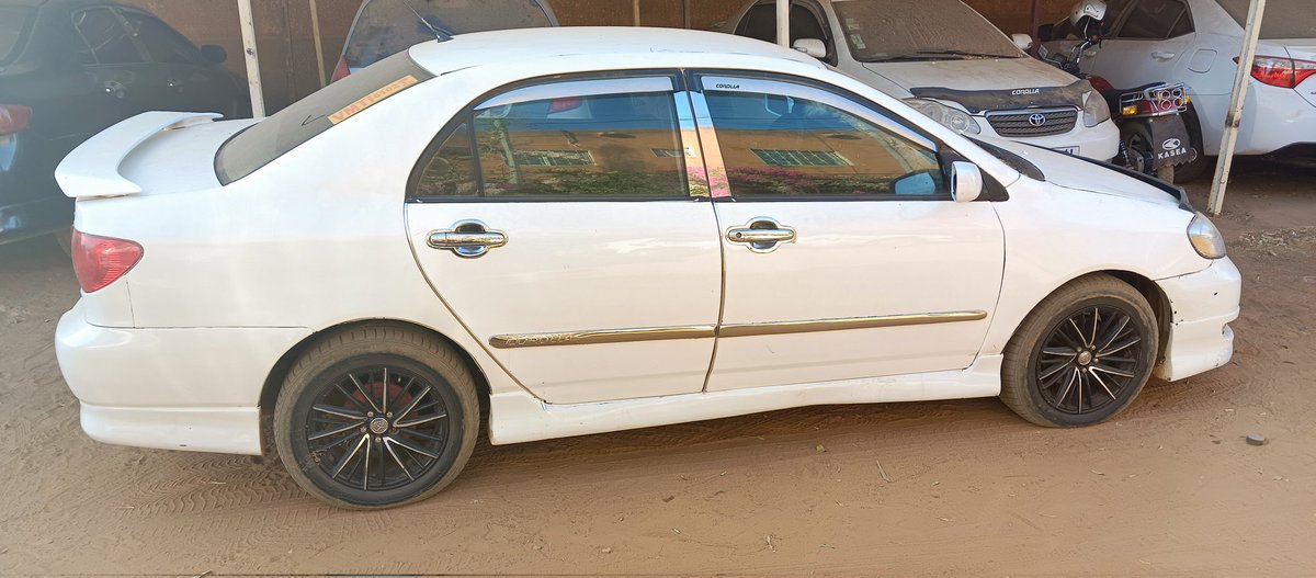 #Niger #Criminalité. Deux gangs présentés ce matin dont une de 5 éléments auteurs des vols en réunion dans les stations services et les magasins et des vols à l'arrachée. La seconde:12 cybercriminels (5 camerounais, 2 béninois, 2 nigériens, 1 burkinabé, 1  ivoirien et 1 ghanéen).