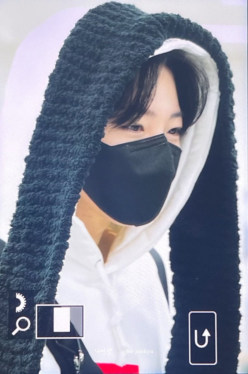 script_09's tweet photo. 230127 GMP

#준규 #JUNKYU #트레저 #TREASURE #뀨_우우우 https://t.co/xdHPst4wiU