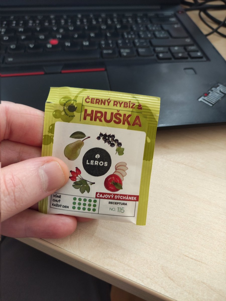 Luban782's tweet photo. @Whitecastle11 Neděláme náhodou ve stejné firmě 😏 https://t.co/UOuEj6pMY3