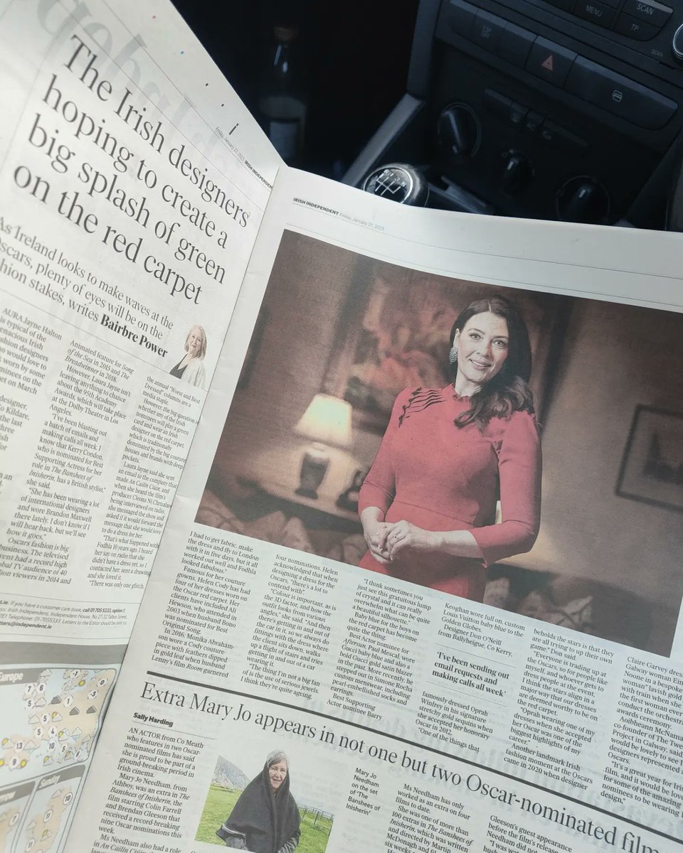 Laura Jayne Halton tweet media