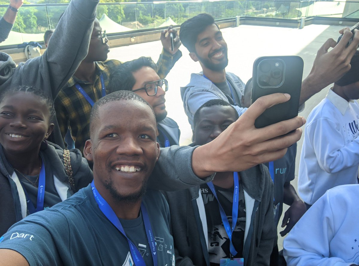 impurefunctions's tweet photo. Flutter Forward Community Day
#FlutterForward https://t.co/aQtyUZsCNY