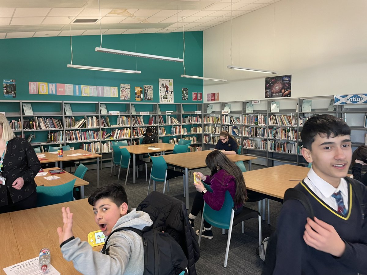 Inverclyde Academy Librarian tweet media