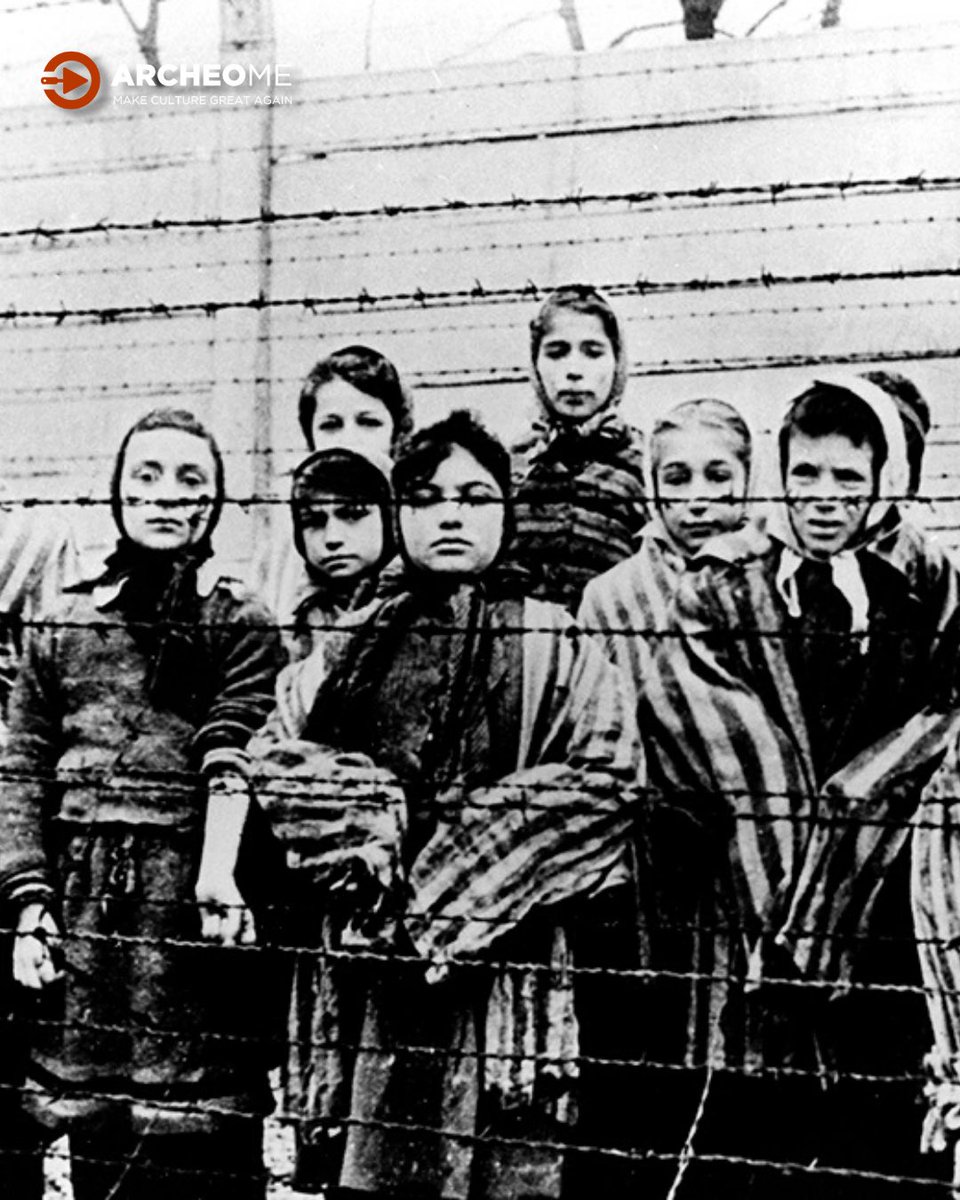 Archeo_Me's tweet photo. 👉🏻 #AccaddeOggi - #Giornatadellamemoria Il 27 gennaio 1945 ricorre la liberazione, avvenuta durante la #Secondaguerramondiale, di #Auschwitz in #Polonia, in cui è stata scritta una delle pagine più nere della storia umana: l’#Olocausto.

https://t.co/mWIgogeIH0

#ArcheoMe https://t.co/F1MaAmqcCb