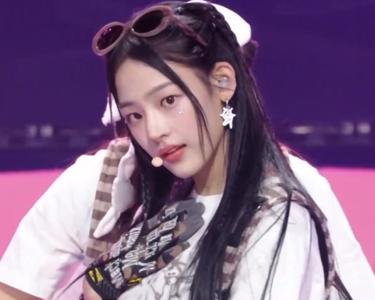 minjigallery's tweet photo. loml <3 https://t.co/w0o4yKLtsY