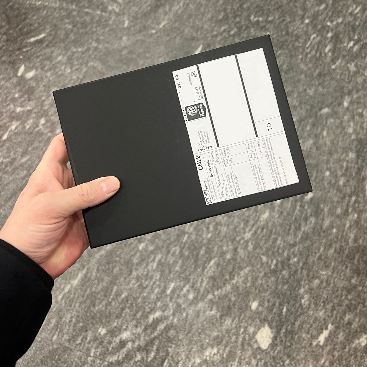 andreasgysin's tweet photo. Another “LCD 1” travelling overseas.
– So far only 8 devices of 32 have ben claimed (not counting the special edition and the artist proofs).
– There is only one unclaimed available on secondary market right now.
#textmode
#ASCIIart
#NFT
#LCD1 https://t.co/Go7OmxnG9Y
