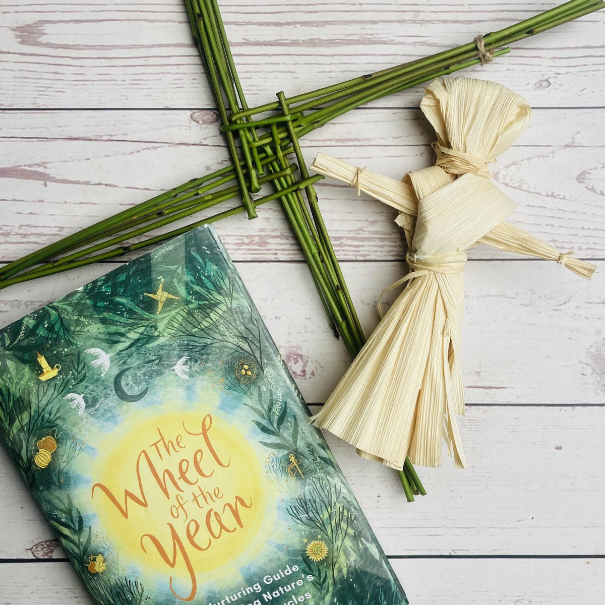 Catkinandco's tweet photo. Been getting ready for Imbolc (1-2 Feb) by crafting some Brigid crosses and dolls. We enjoy marking the seasonal ‘shifts’ in the year with related nature crafts/activities. Lots on our blog on activities to do with kids to mark Imbolc. 
#imbolc  #wheeloftheyear #forestschool https://t.co/co0zagB74W
