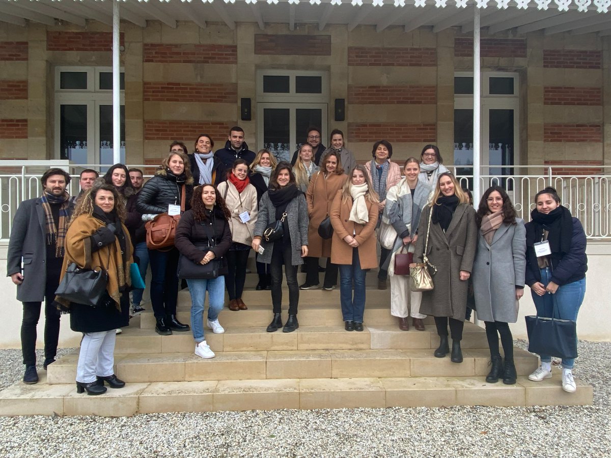 BestOf_Bordeaux's tweet photo. 2ème rencontre du Club Best Of au Château @MarquisDeTerme (Best Of d’Or « Services Oenotouristiques ») sur les labels liés à la filière oenotouristique.

Accompagnée de belles visites de propriétés BOWT : château @Lascombes_ et @ChateauPaloumey
aussi différents qu’inspirants ! https://t.co/HdXPDDKXUl