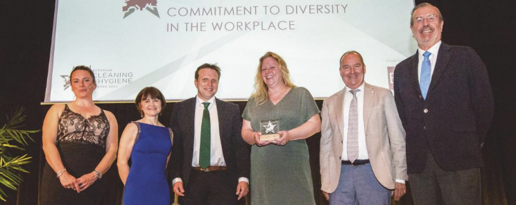 Euro-Cleaning-Awards tweet media